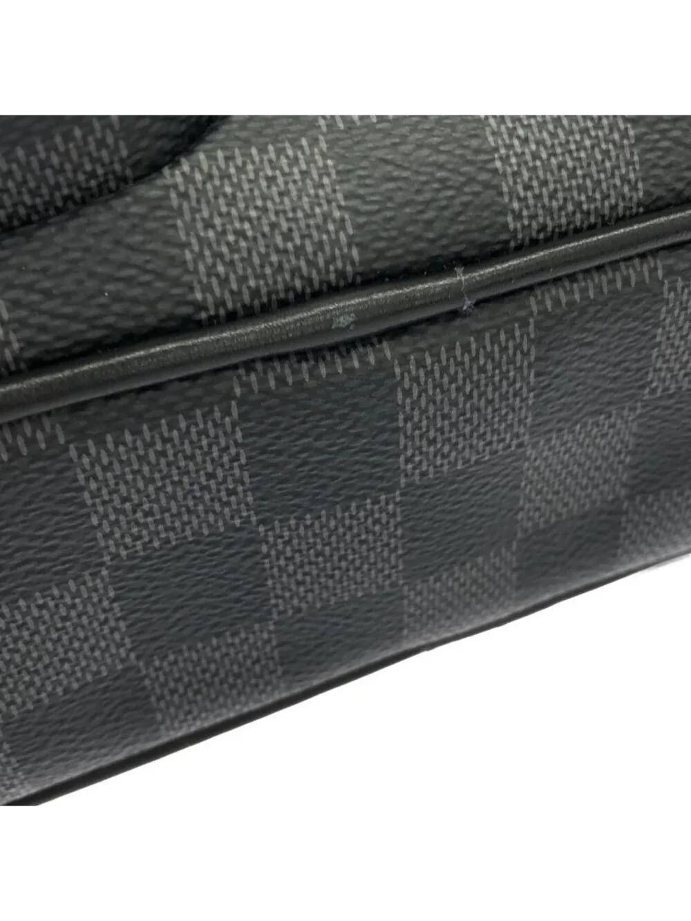 Louis Vuitton Damier Graphite Utility Business